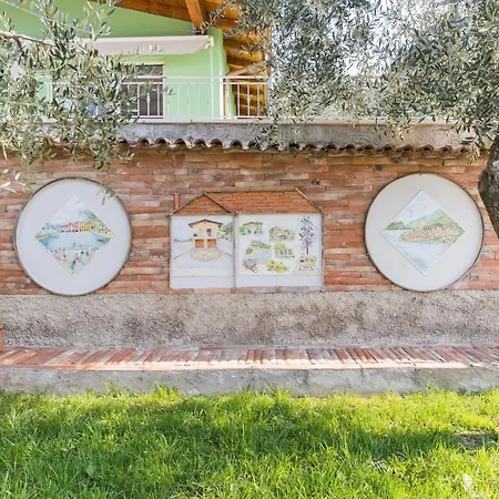 Holiday home Ceccherini Rosa-viola Malcesine