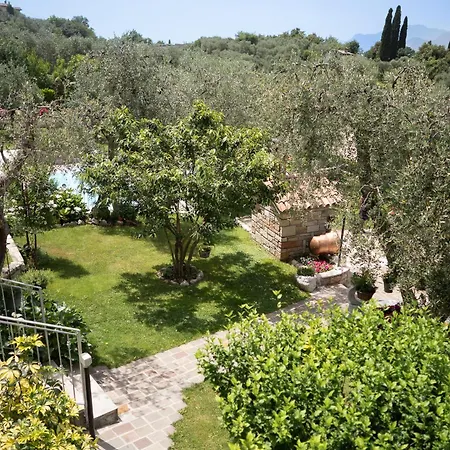 Ceccherini Rosa-viola Holiday home Malcesine